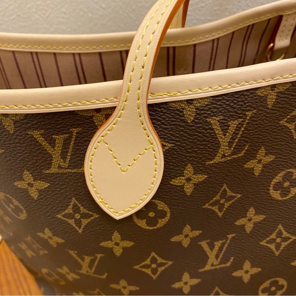 Louis Vuitton Brown Monogram Tote with Natural Vachetta Trim - Picture 4 of 13
